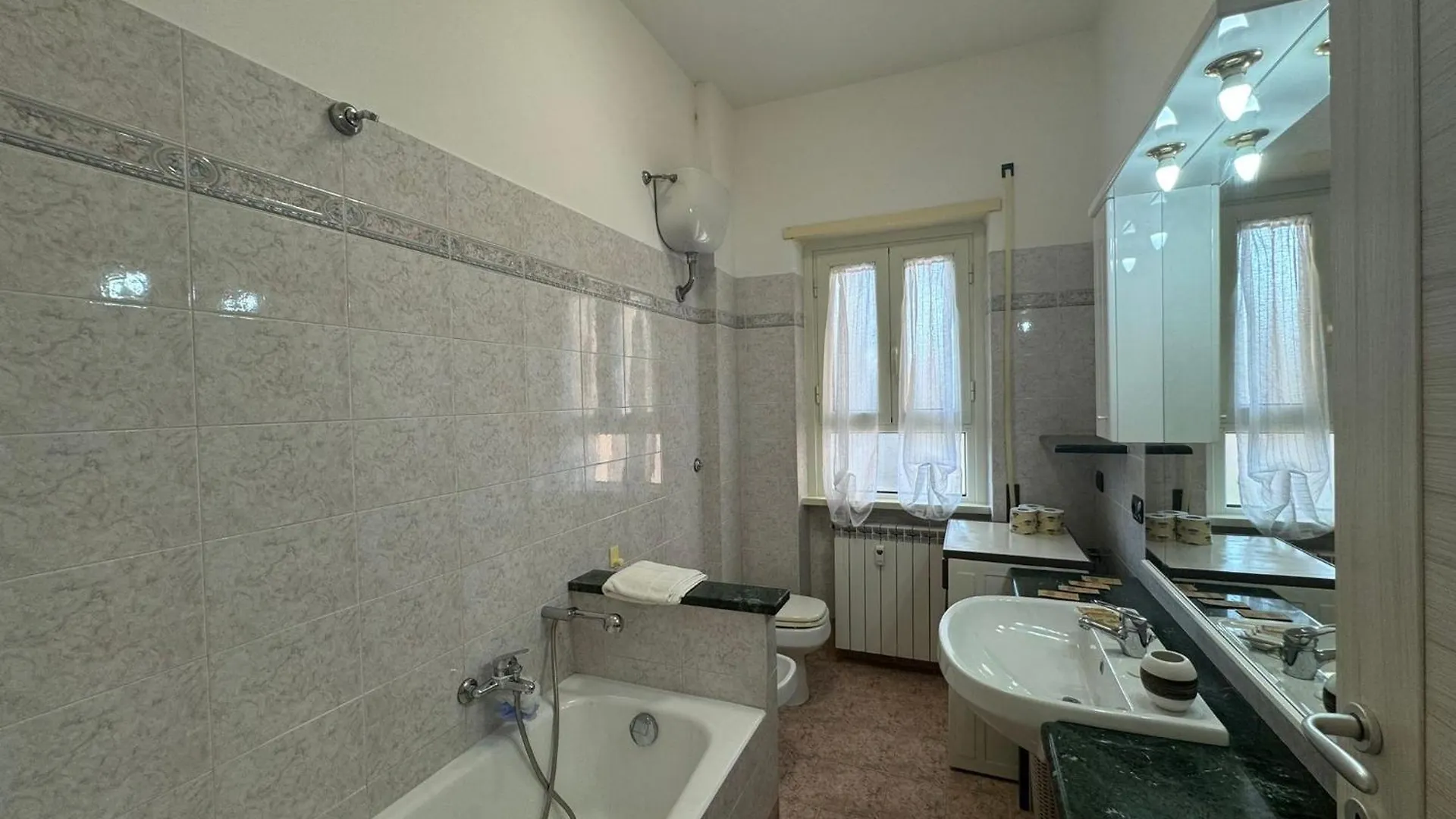 Cozy&Quiet Getaway In Gianicolo Apartment Rome